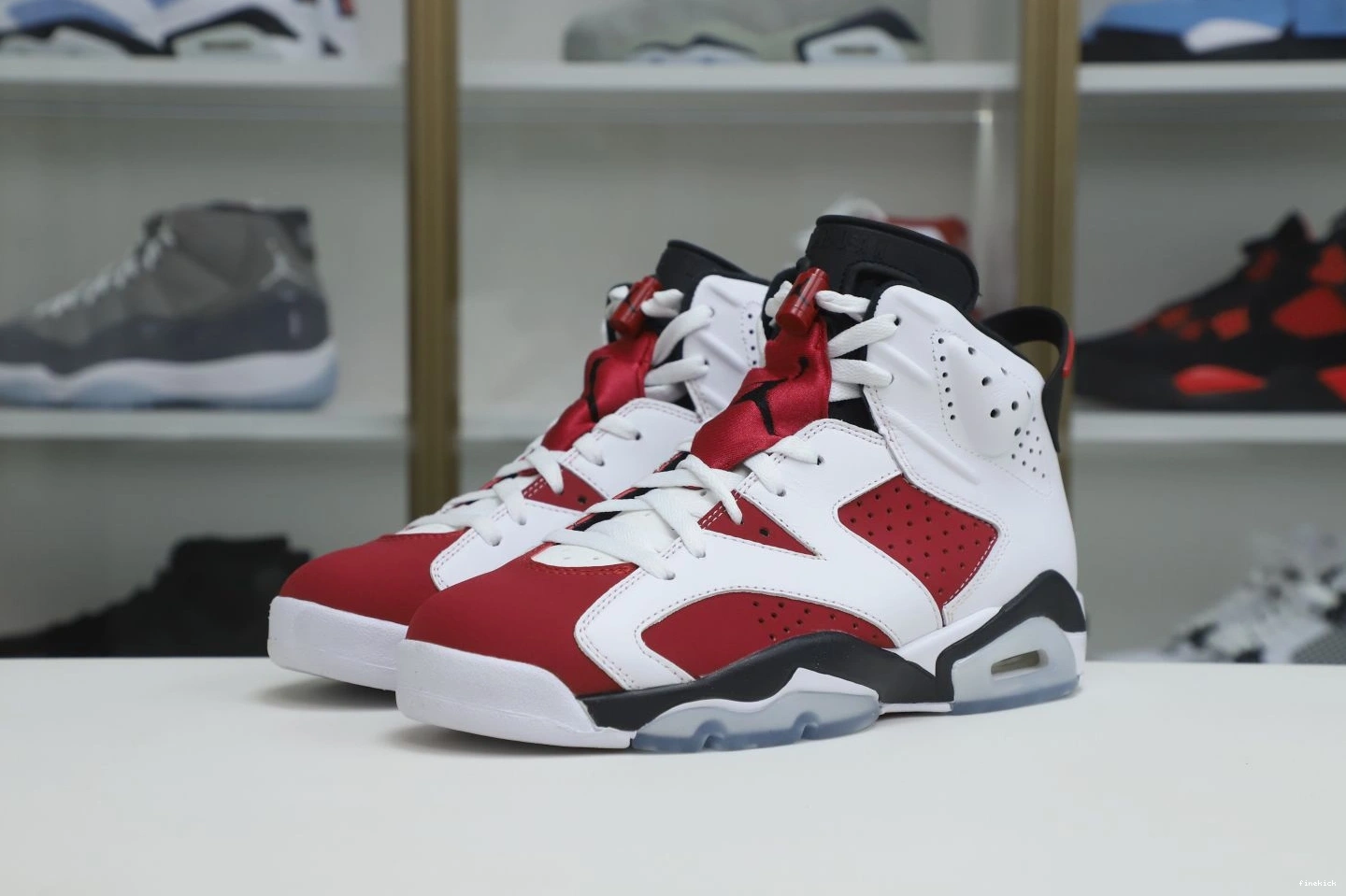 JORDAN 2021 RETRO AIR 'CARMINE' OG 6 0105